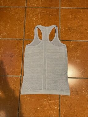 lululemon athletica Light Gray Racerback Tank